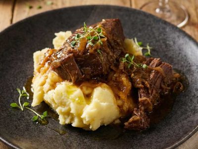Brasing Steak and Mash r